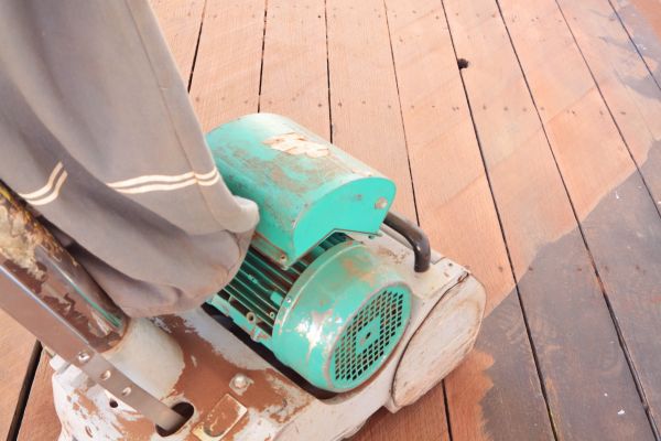 Cost of Cedar Deck Sanding in Boerne